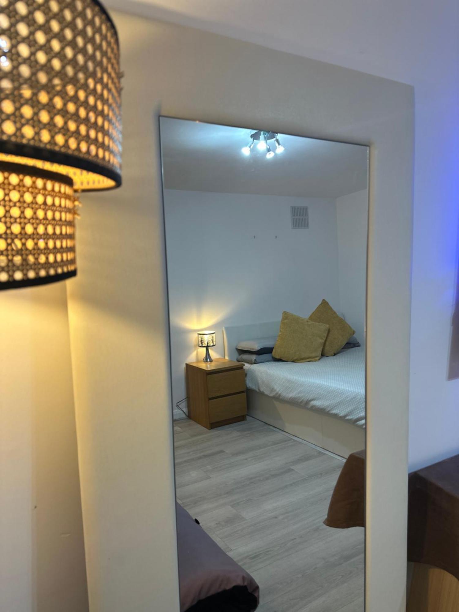 Stylish Studio Flat - Watford Junction - Harry Potter Zewnętrze zdjęcie