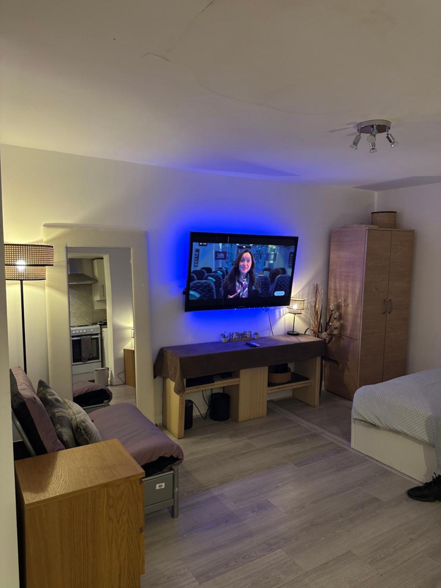 Stylish Studio Flat - Watford Junction - Harry Potter Zewnętrze zdjęcie