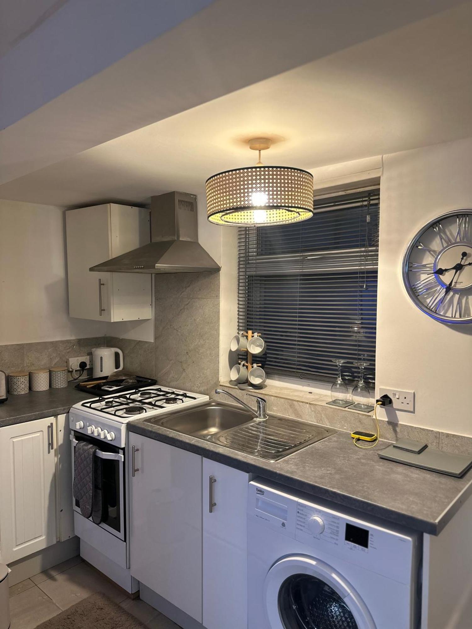Stylish Studio Flat - Watford Junction - Harry Potter Zewnętrze zdjęcie